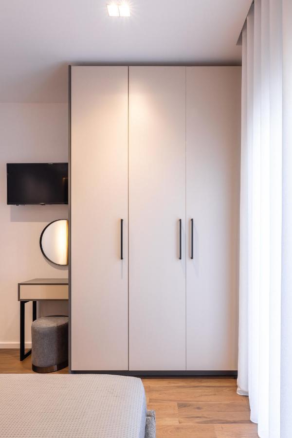 The Five Star Apartment Salonicco Esterno foto