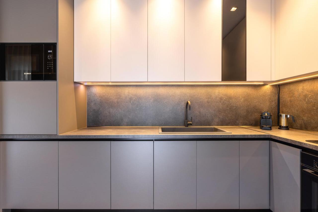 The Five Star Apartment Salonicco Esterno foto